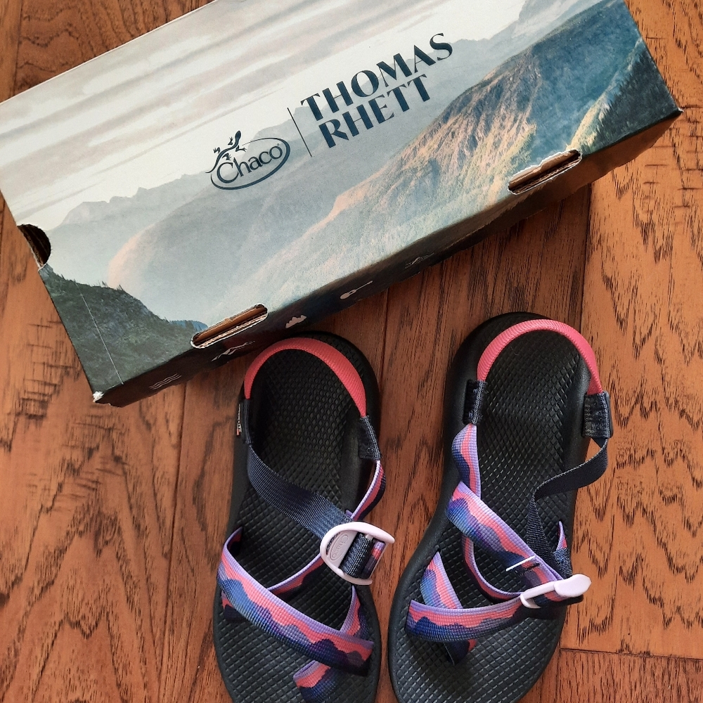 Brand New Chaco Thomas Rhett Special Edition